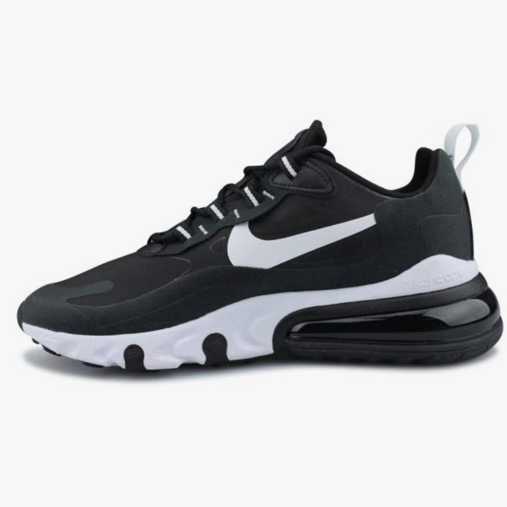 NIKE Air Max 270